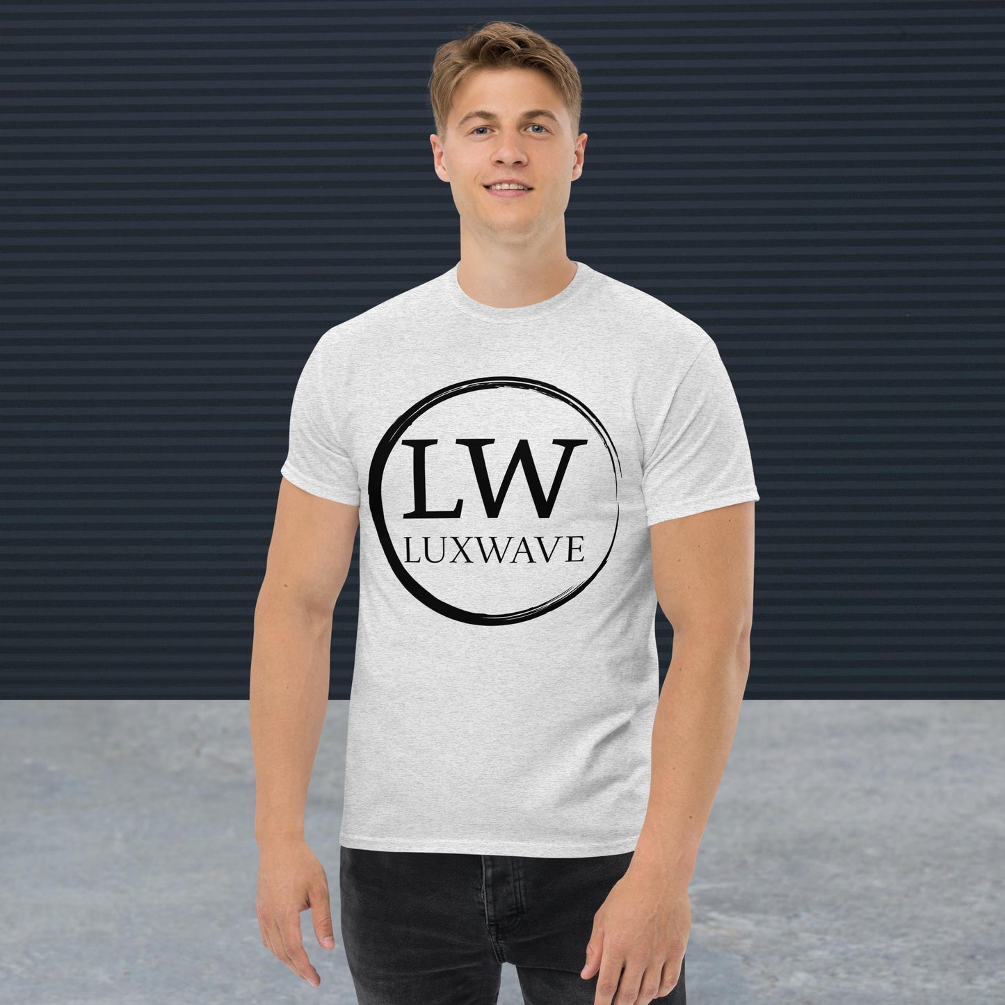Men's classic tee
